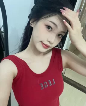 邻家小妹莉莉可外