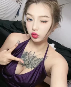 昆明花胸巨乳小姐姐