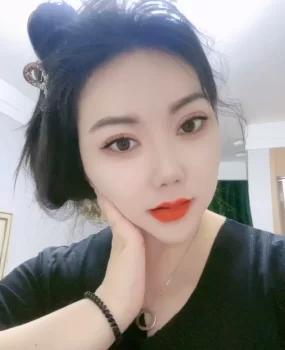 大胸楠楠美