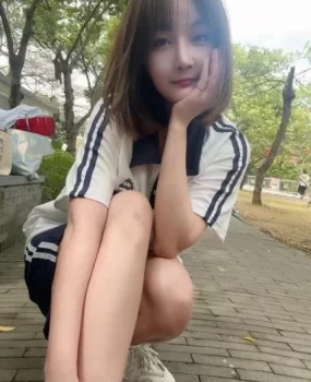 个人居家小姐姐