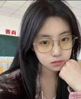 文艺学院大三学妹公寓兼职