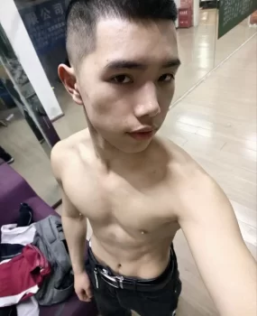 约炮交流男找女