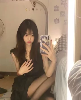 重庆渝北区佰乐街学生嫩妹