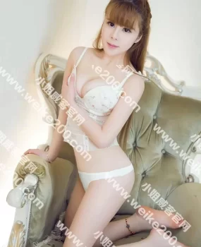 凤楼兼职大奶妹的闺蜜来了