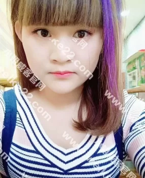 长途汽车站附近约的一个小MM