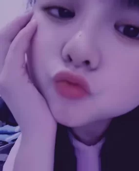 99年都玩的这么开的大学生